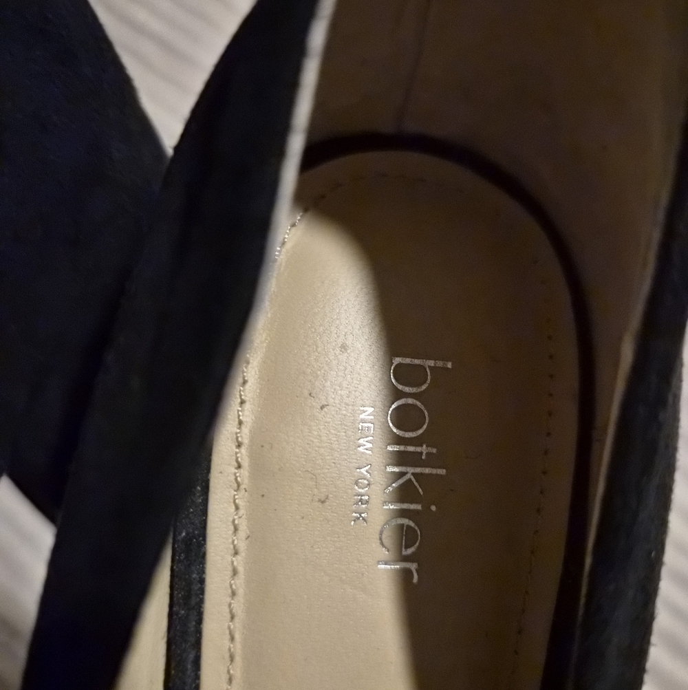 Botkier New York Black Pointed Toe Wedge Heels Pumps Women’s Size 7.5 - Picture 7 of 8